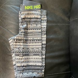 Nike Pro Leggings